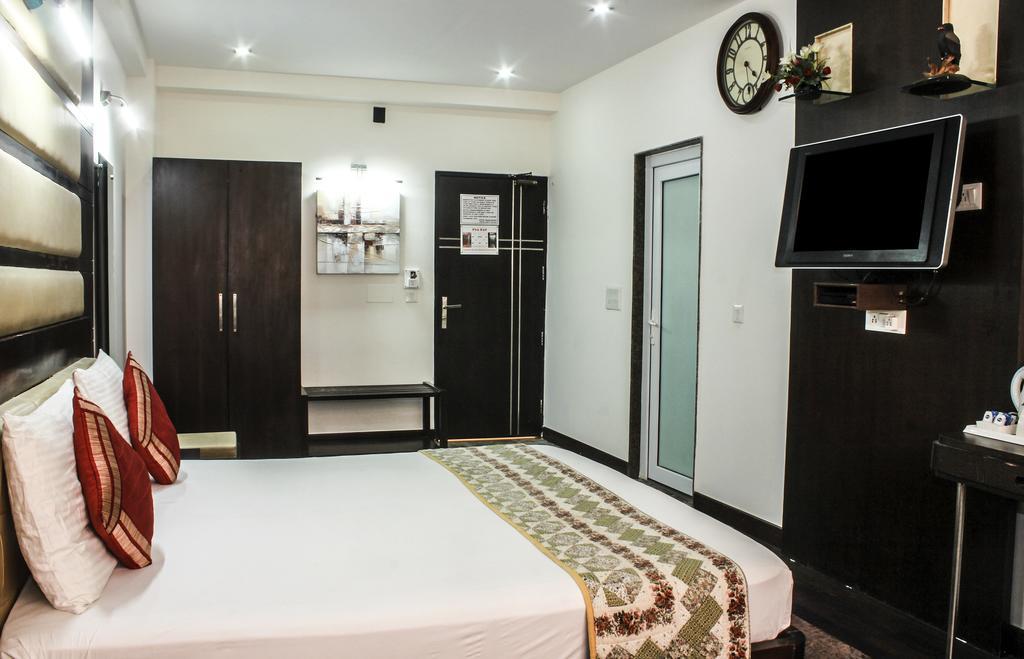 Hotel Arpit Palace Delhi  Eksteriør bilde