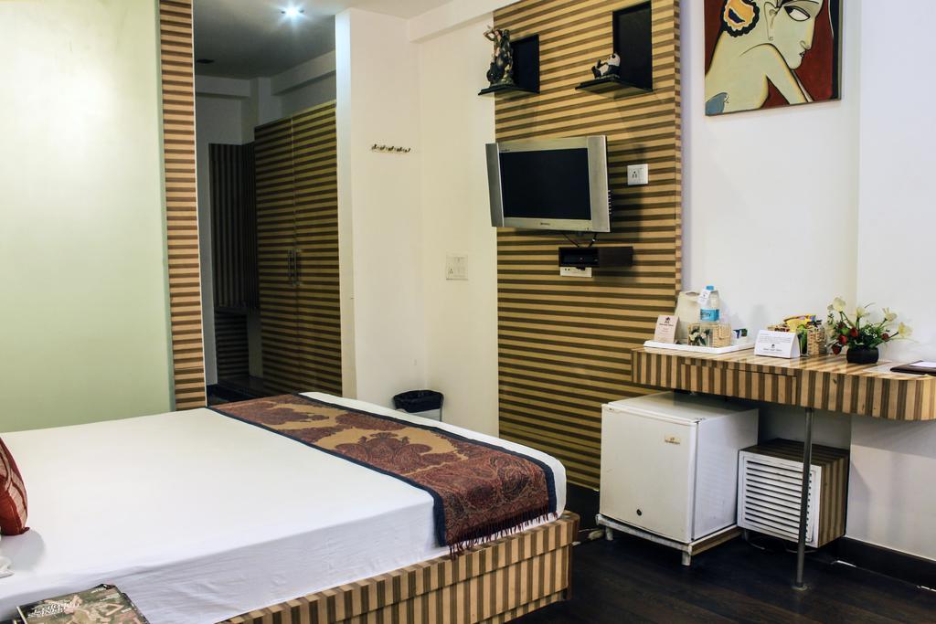 Hotel Arpit Palace Delhi  Eksteriør bilde